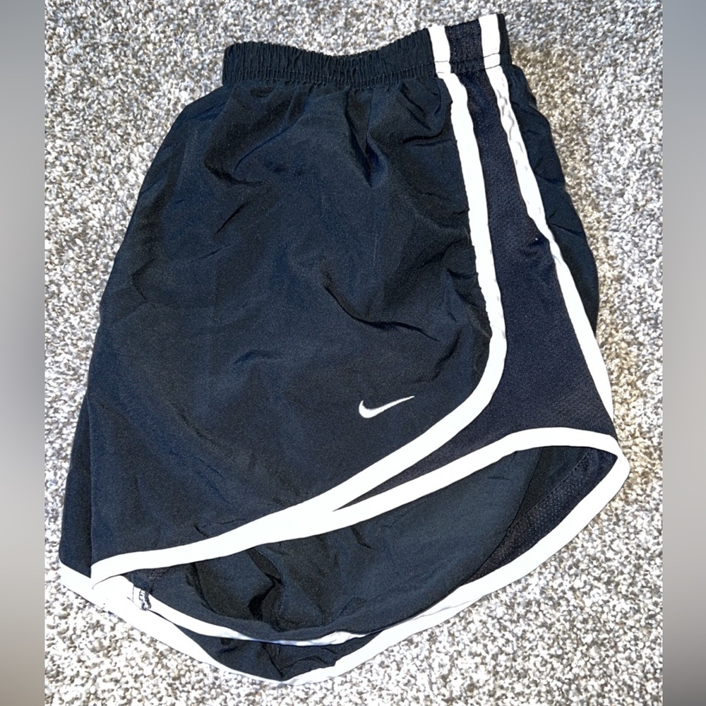 women’s Nike shorts